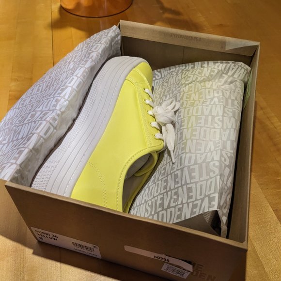 Steve Madden shoes, size 9, brand new in a box - Picture 7 of 8